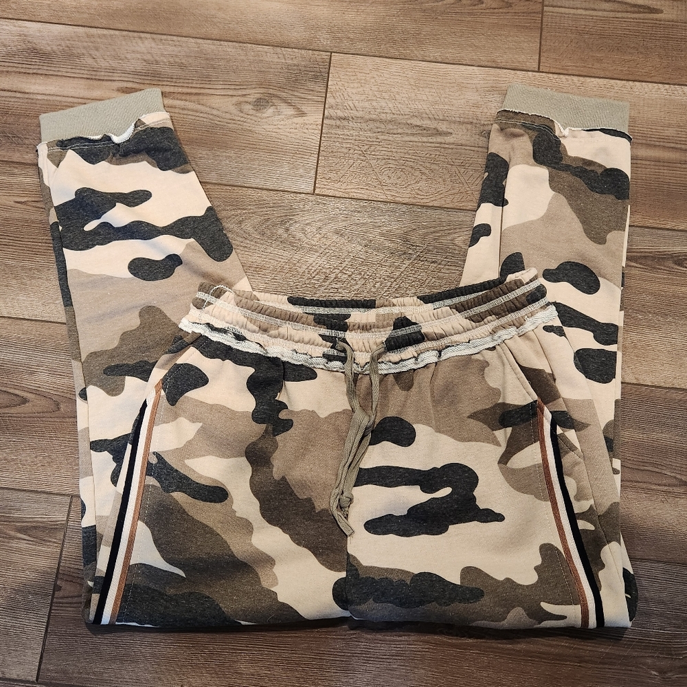 Mystree,Camouflage pattern  sweat pants,Medium